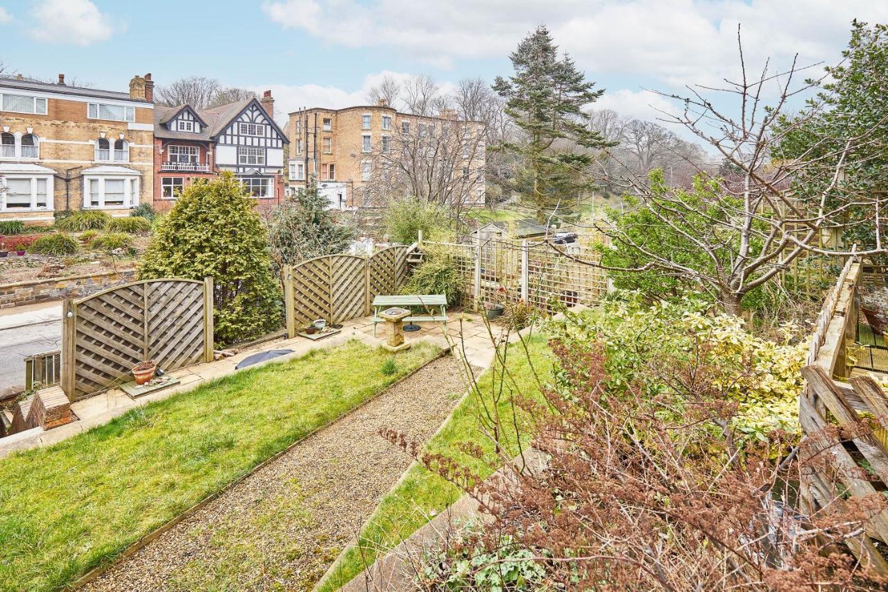 Host & Stay - The Garden Flat Scarborough Buitenkant foto